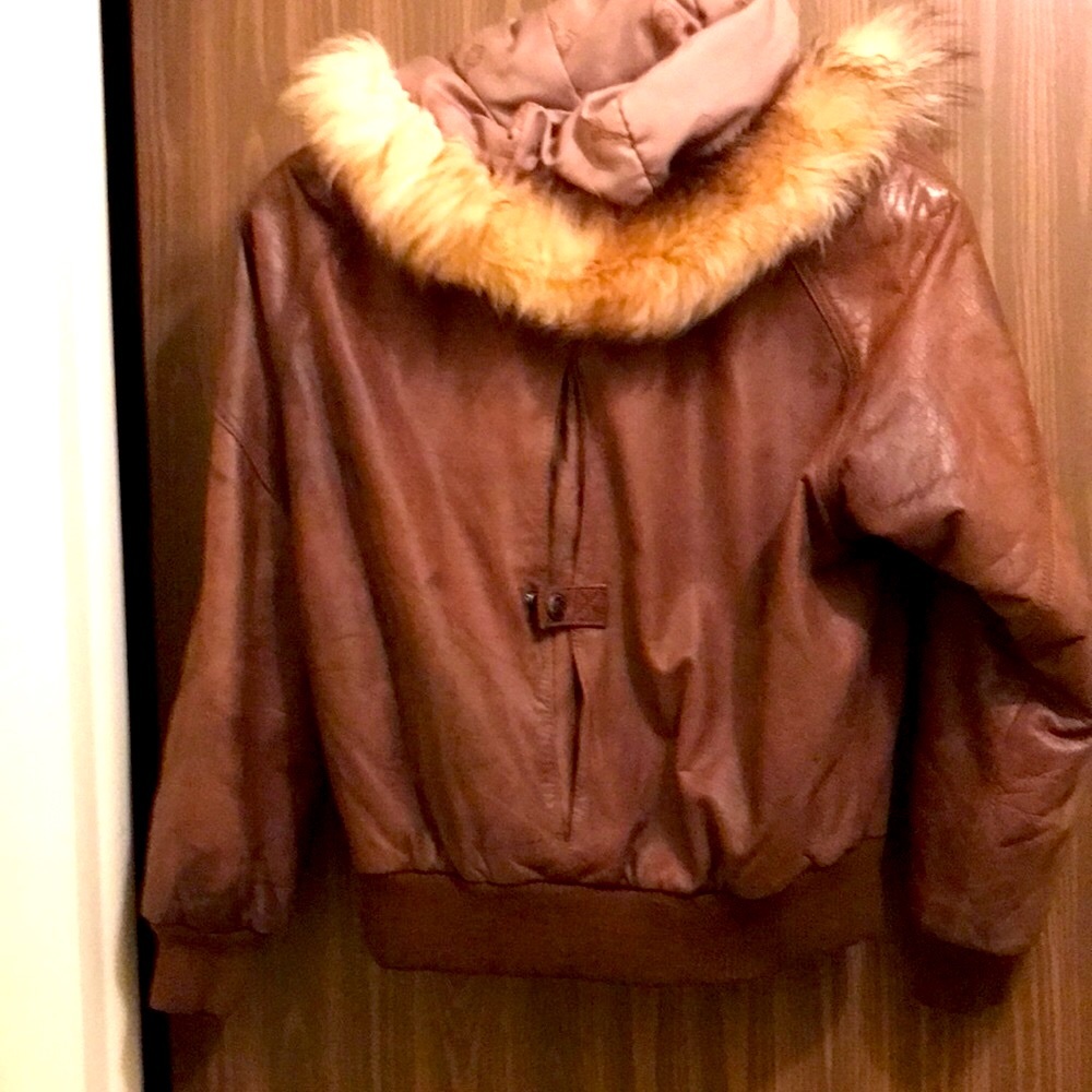 Brown leather bomber jacket with zip off hood - Picture 3 of 8